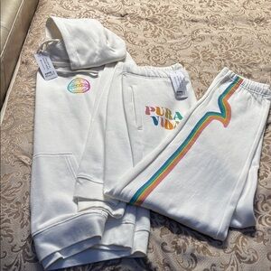 NWT Pura Vida Sweatsuit Set